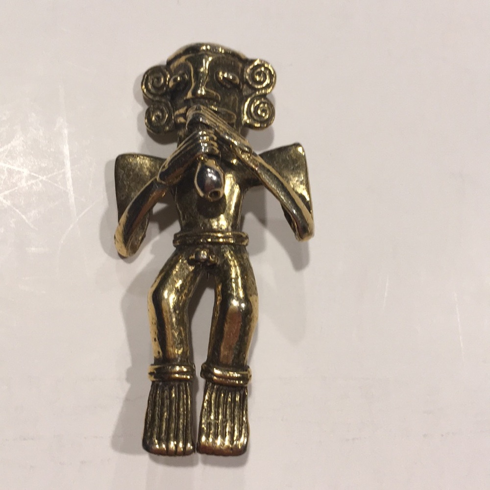 Mayan Tribal flute player reproduction